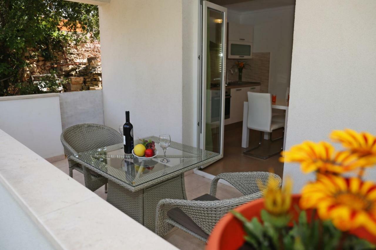 Apartments St.Anthony Korčula Екстериор снимка