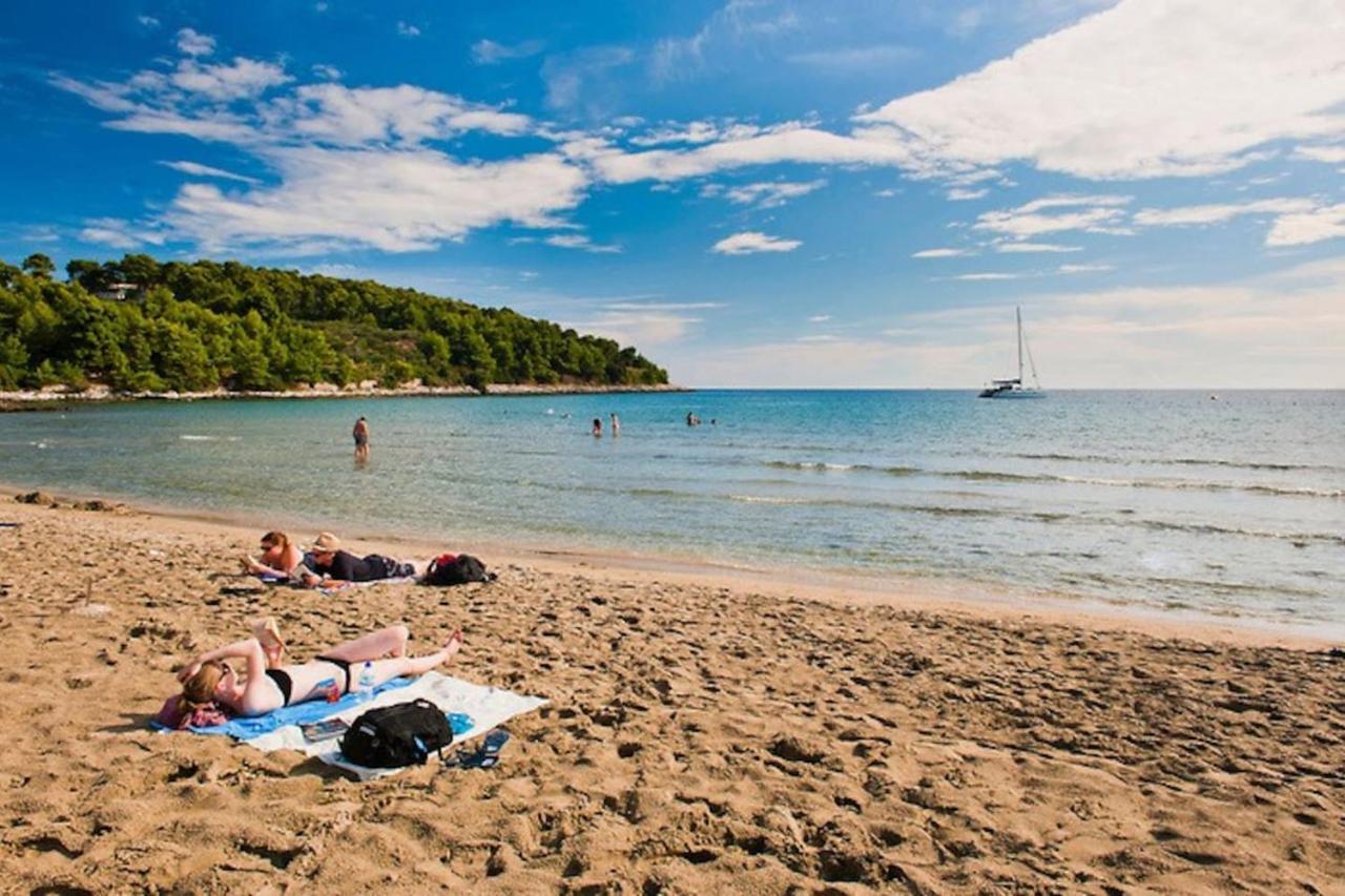 Apartments St.Anthony Korčula Екстериор снимка